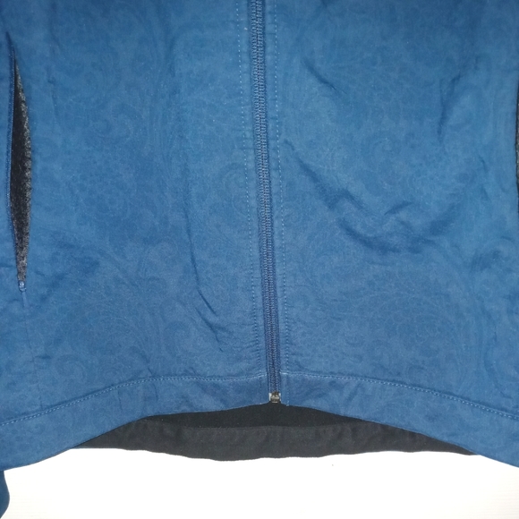 The North Face Apex Winter Coat - Picture 11 of 13